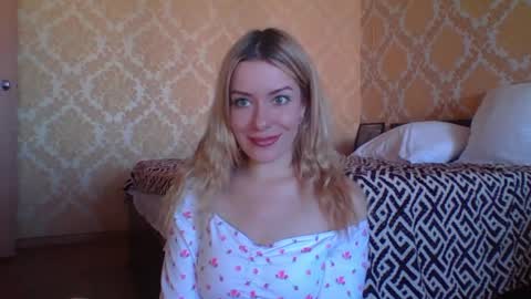 Snapshot of softy_aura chatting on 8, 6, 2026 softy_aura online show from 8, 6, 2026