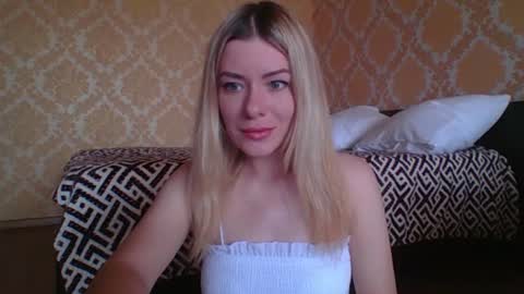 Snapshot of softy_aura chatting on 15, 6, 2026 softy_aura online show from 15, 6, 2026