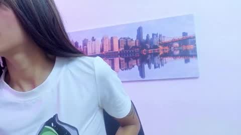 sofy_durand online show from 3, 3, 2026