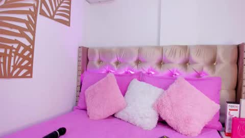   online show from 1, 2, 2026