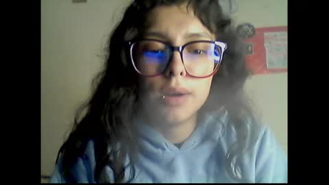 Snapshot of sol77bb chatting on 9, 7, 2026 sol online show from 9, 7, 2026