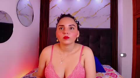 Sol Latiana online show from 26, 6, 2026