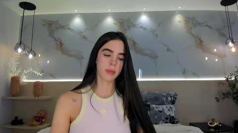 Sol Avelar online show from 6, 5, 2026