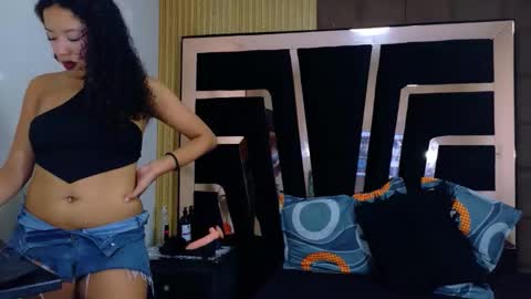 Sol Evans online show from 22, 12, 2025