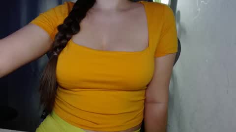 Gaby Solis online show from 21, 2, 2025