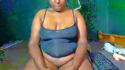 Snapshot of sollybunny chatting on 3, 5, 2026 Solly bunny online show from 3, 5, 2026