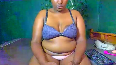 Snapshot of sollybunny chatting on 5, 5, 2026 Solly bunny online show from 5, 5, 2026