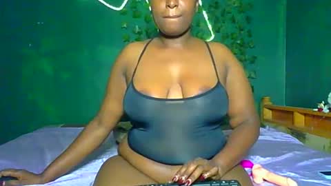 Snapshot of sollybunny chatting on 16, 5, 2026 Solly bunny online show from 16, 5, 2026