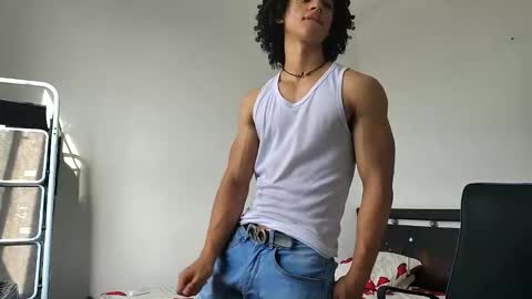 Snapshot of solorizo chatting on 22, 4, 2026 Hi Im Weller Check my Bio online show from 22, 4, 2026