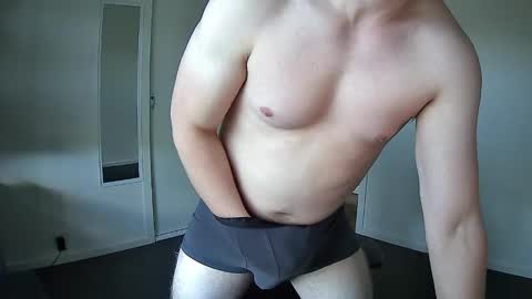 Snapshot of somethingsexysam chatting on 24, 1, 2025 Edging Sam JOI online show from 24, 1, 2025