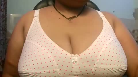 Snapshot of soni88888 chatting on 16, 12, 2024 soni88888 online show from 16, 12, 2024