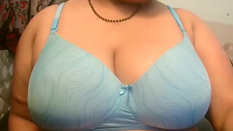 Snapshot of soni88888 chatting on 7, 2, 2025 soni88888 online show from 7, 2, 2025