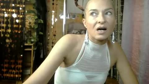 Snapshot of soniadance chatting on 1, 7, 2026 Sonia online show from 1, 7, 2026