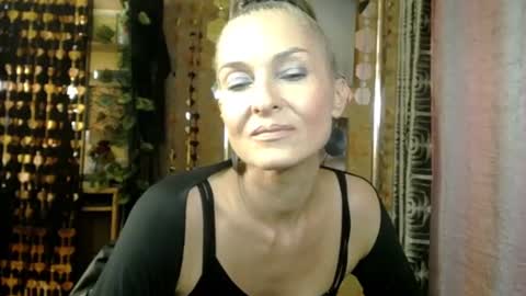 Snapshot of soniadance chatting on 10, 7, 2026 Sonia online show from 10, 7, 2026