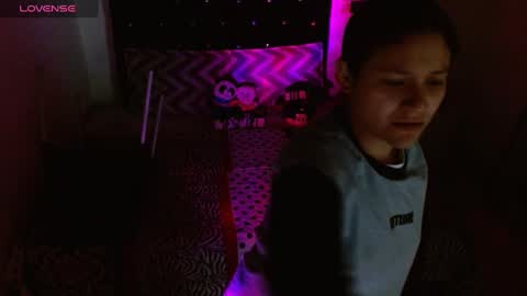 Snapshot of sonialatin69 chatting on 8, 11, 2025 sonialatin69 online show from 8, 11, 2025