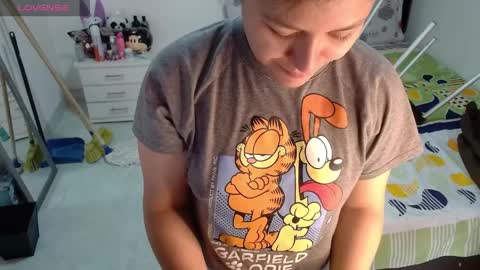 sonialatin69 online show from 10, 4, 2026