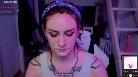 Snapshot of sonicsupergirl chatting on 17, 10, 2025 Rie online show from 17, 10, 2025