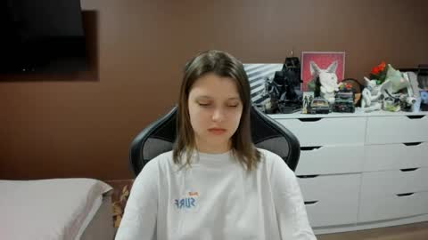 Snapshot of soninex chatting on 8, 5, 2026 SoniNex online show from 8, 5, 2026