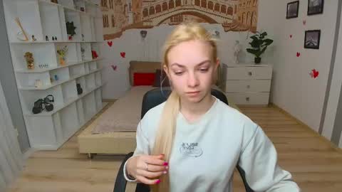 Snapshot of sonnysofia chatting on 14, 4, 2026 Sonya online show from 14, 4, 2026