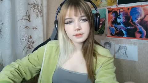 Snapshot of sonwosick chatting on 29, 5, 2026 Mila online show from 29, 5, 2026