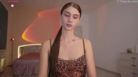 Snapshot of sony_play chatting on 10, 9, 2025 Sony online show from 10, 9, 2025