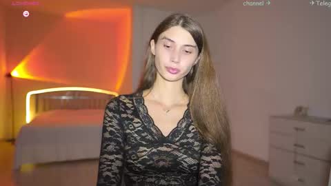 Snapshot of sony_play chatting on 14, 9, 2025 Sony online show from 14, 9, 2025