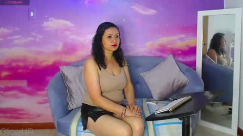 sophia_blade online show from 5, 1, 2025