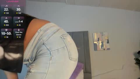 sophia_ebony___ online show from 18, 11, 2025