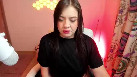 sophia_grants online show from 9, 3, 2025