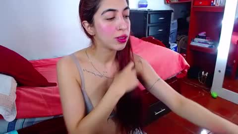 Snapshot of sophia_greey chatting on 14, 5, 2026 sophia_greey online show from 14, 5, 2026