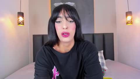 Sophi  online show from 13, 9, 2025