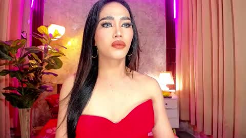 UR HOT SOPHIA online show from 22, 11, 2025