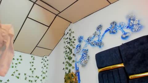 sophiamiller6 online show from 13, 4, 2026