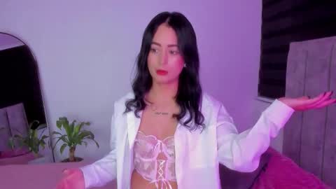  Sophie  online show from 15, 1, 2026