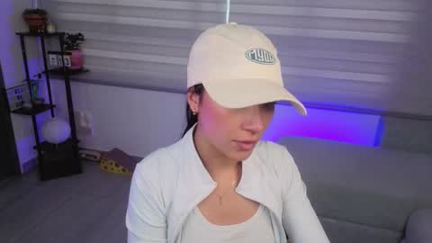 Sophie  online show from 13, 2, 2026