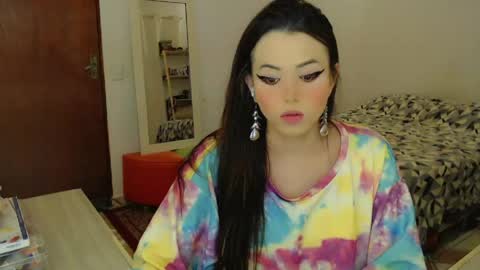 Sophie Fantasys online show from 4, 6, 2026