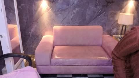 sophie_jones_b online show from 7, 4, 2026