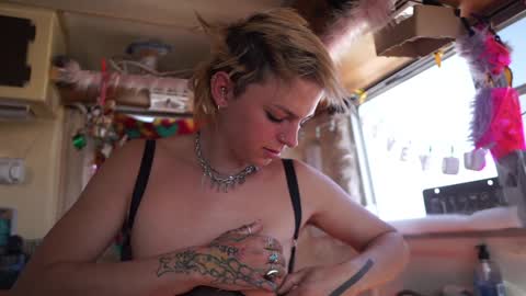 derpy derpington online show from 25, 1, 2025