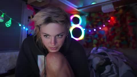 derpy derpington online show from 8, 3, 2025