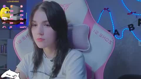 sophie_nomenal_ online show from 8, 1, 2026