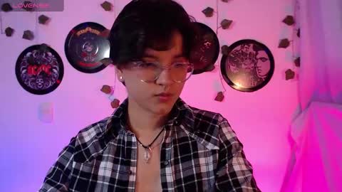 Snapshot of sophie_ross1 chatting on 29, 10, 2025 sophie_ross1 online show from 29, 10, 2025