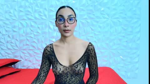 sophie_willow online show from 9, 4, 2026