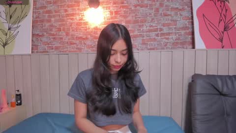 Snapshot of sophiebenson_ chatting on 6, 1, 2025 Sophie online show from 6, 1, 2025