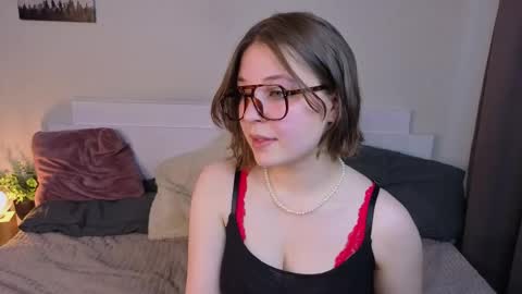 Snapshot of sophieblush chatting on 6, 5, 2026 Sophia online show from 6, 5, 2026
