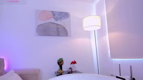 Sophie online show from 23, 2, 2026