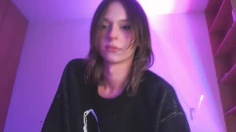 Snapshot of sophiediamond_x chatting on 25, 11, 2025 sophiediamond_x online show from 25, 11, 2025