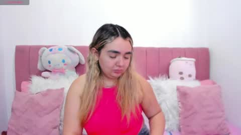 Snapshot of sophiee_rosee chatting on 18, 6, 2026 sophiee rosee online show from 18, 6, 2026