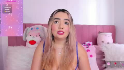 Snapshot of sophiee_rosee chatting on 27, 6, 2026 sophiee rosee online show from 27, 6, 2026