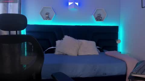 Sophie online show from 2, 3, 2025