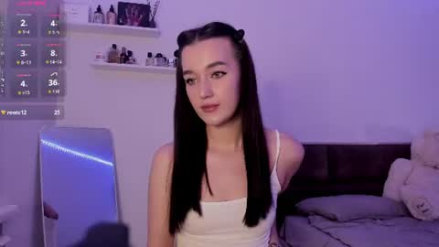 Snapshot of sophieelainee chatting on 25, 7, 2026 Sophie online show from 25, 7, 2026